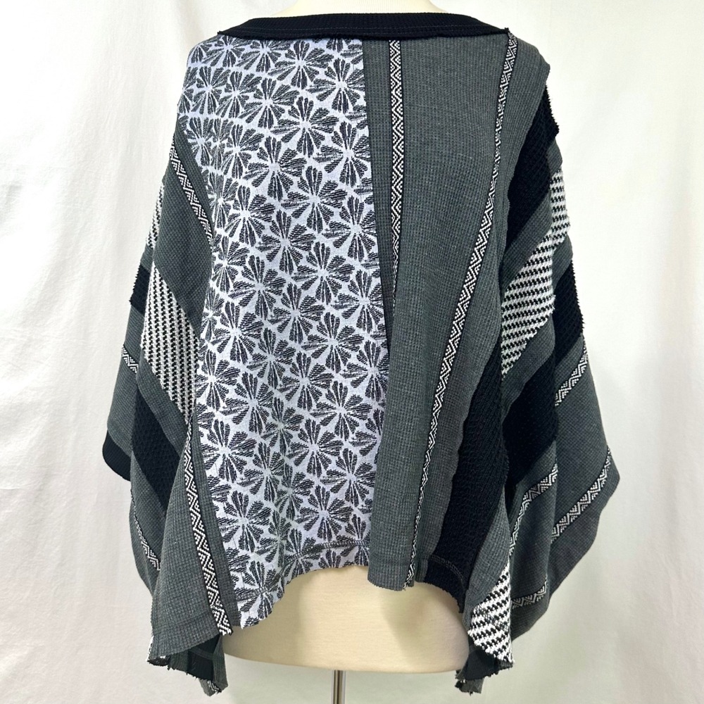 OLI & HALI Gray Patchwork Mixed Media Waffle Knit Oversized Boxy Top L Lagenlook